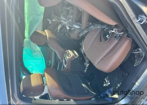 2024 Mercedes-Benz Gls 450 4Matic from USA, damaged, VIN 4JGFF5KE6RB173839